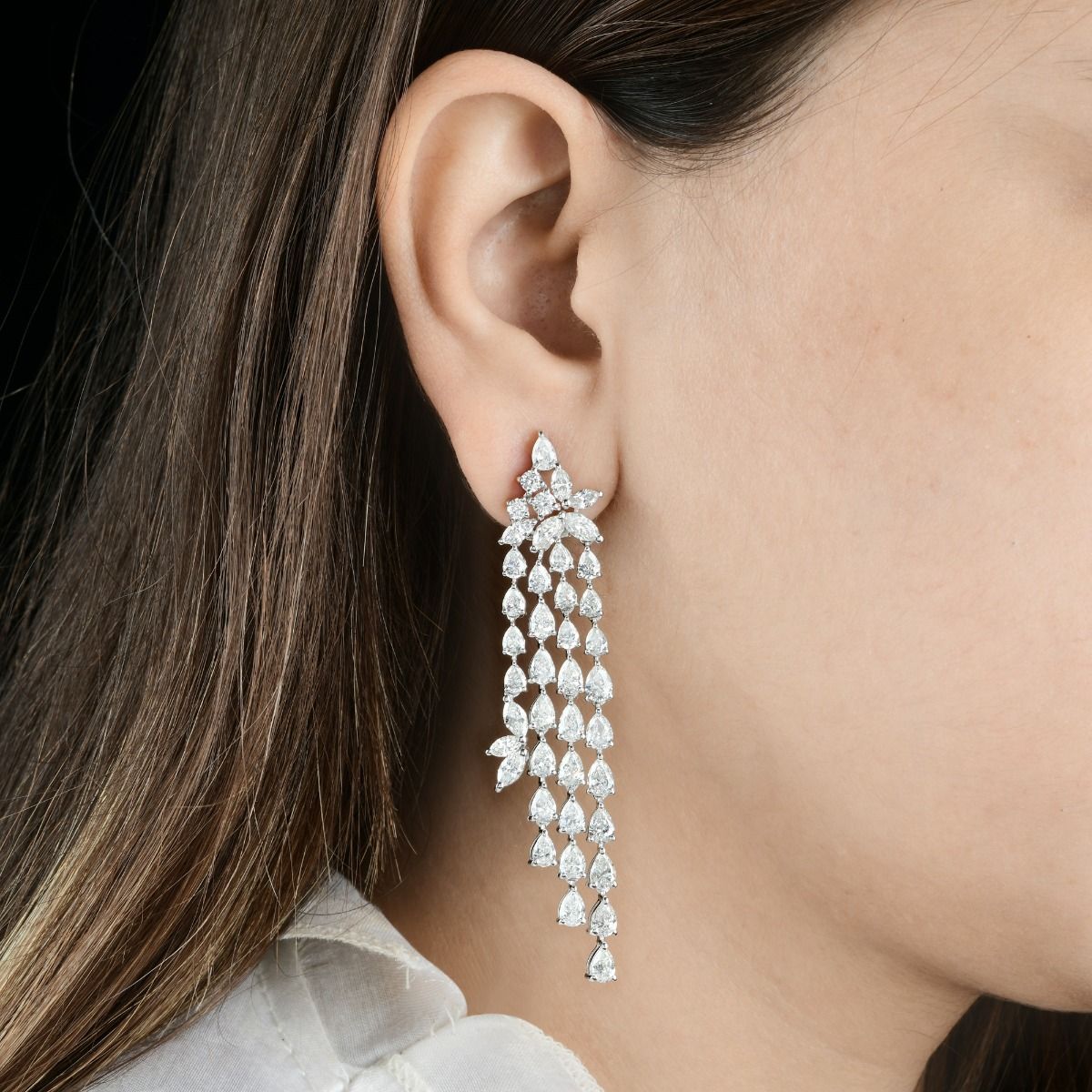 Natural 14.70 Carat HI Color SI Clarity Diamond Chandelier Earrings 18k White Gold Handmade Jewelry For Women