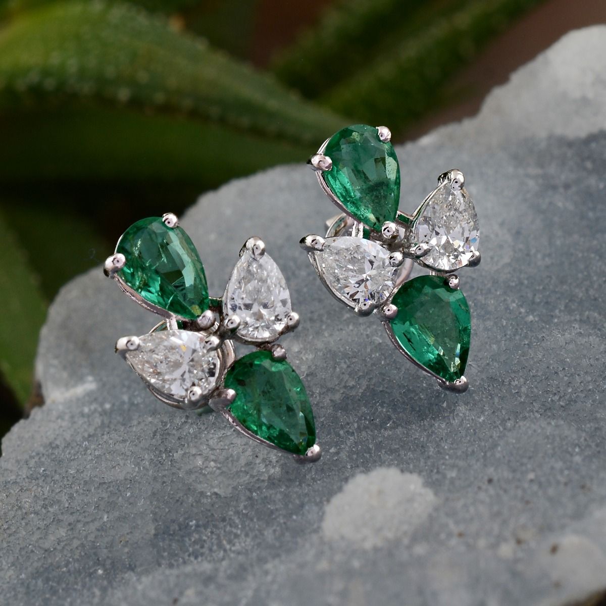 18k White Gold 2.72 TCW SI Clarity HI Color Diamond Zambian Emerald Gemstone Stud Earrings |Jewelry For women |Diamond Studs |Anniversary Gift |Party Wear Earrings
