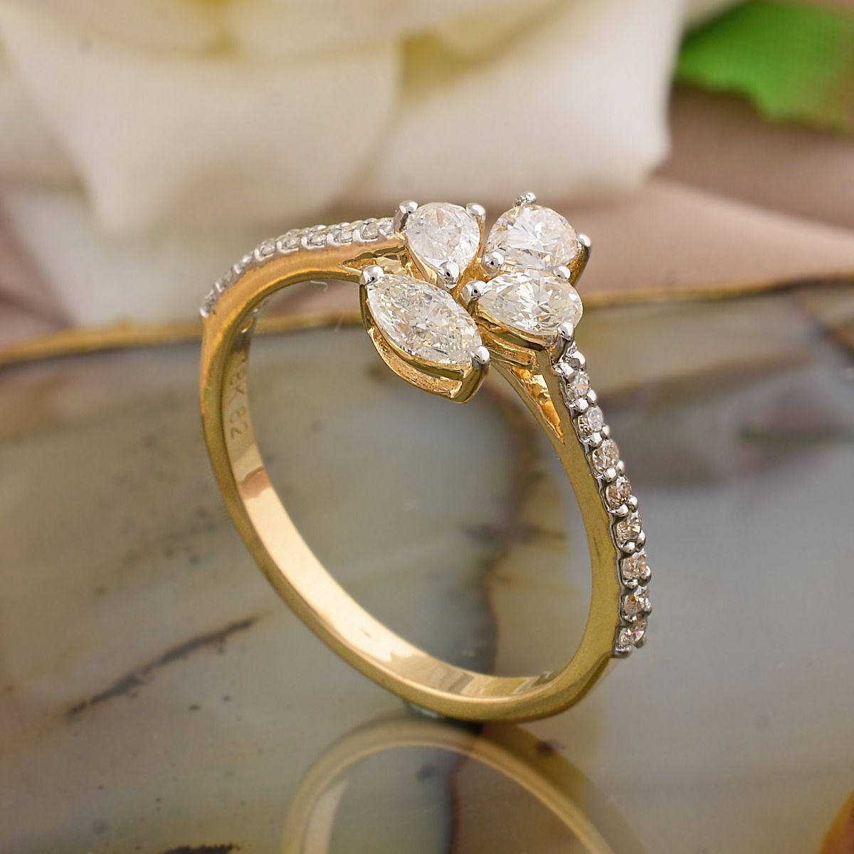 0.71 TCW Solid 18 Kt Yellow Gold Pear & Marquise Shaped SI Clarity HI Color Diamond Proposal Ring