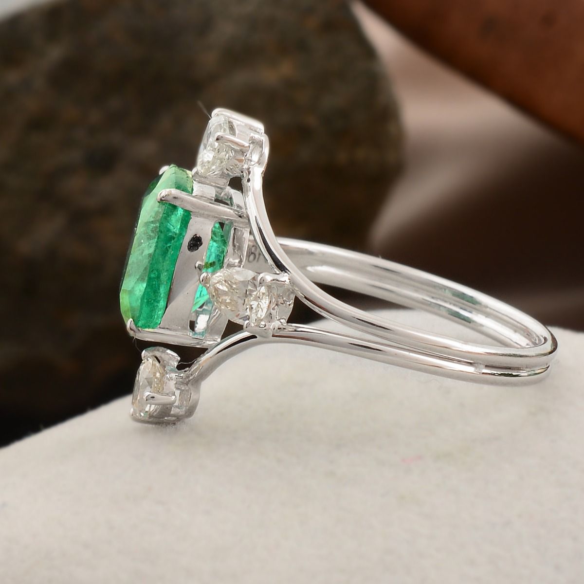 18k White Gold 3.51 TCW SI Clarity HI Color Diamond Zambian Emerald Gemstone Statement Ring Handmade Jewelry