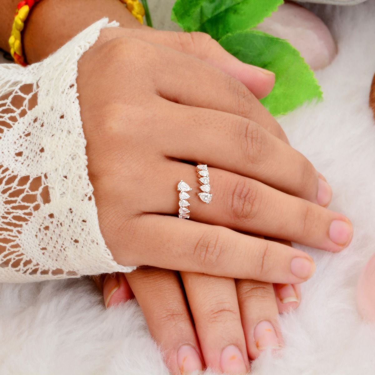 18k Rose Gold 1.00 TCW SI Clarity HI Color Diamond Party Wear Cuff Ring Jewelry For Women