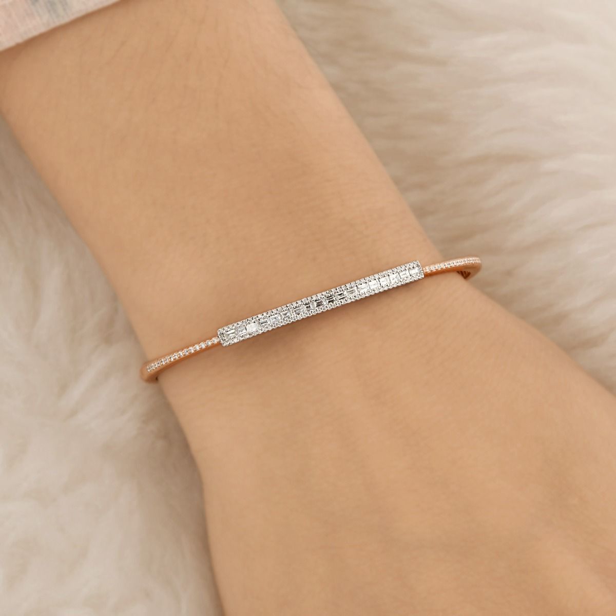 18k Rose Gold Handmade Bangle Bracelet Natural 0.68 Carat Hi Color Si Clarity Diamond Jewelry Birthday Gift