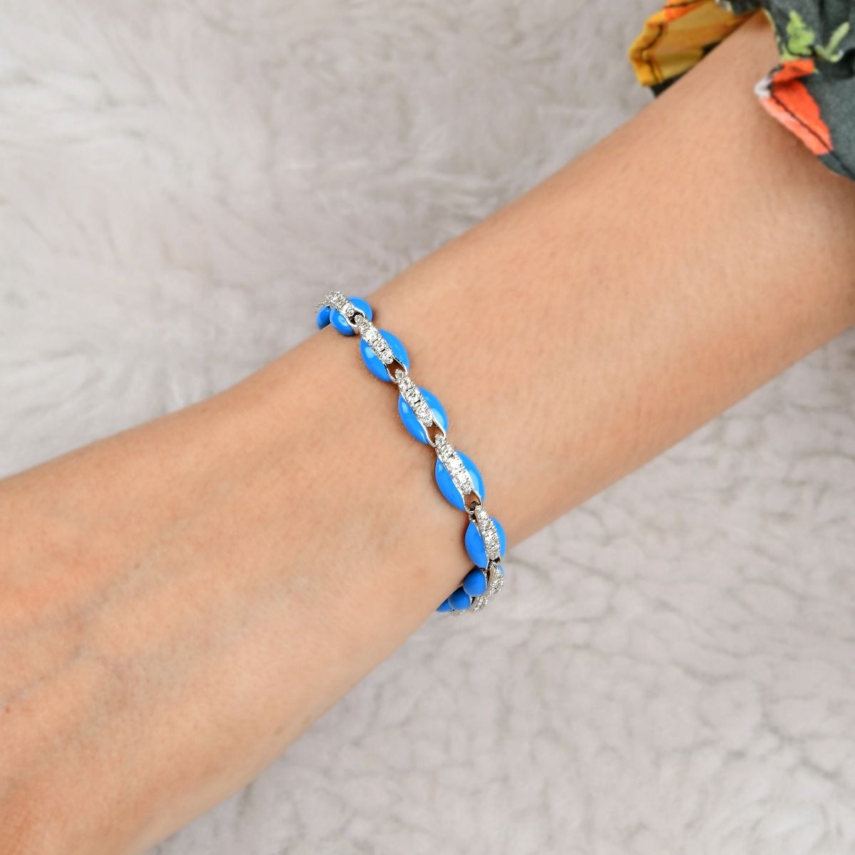 Natural 1.85 Carat HI Color SI Clarity Pave Diamond Bracelet Cowrie Shell Blue Enamel 10k White Gold Handmade Jewelry
