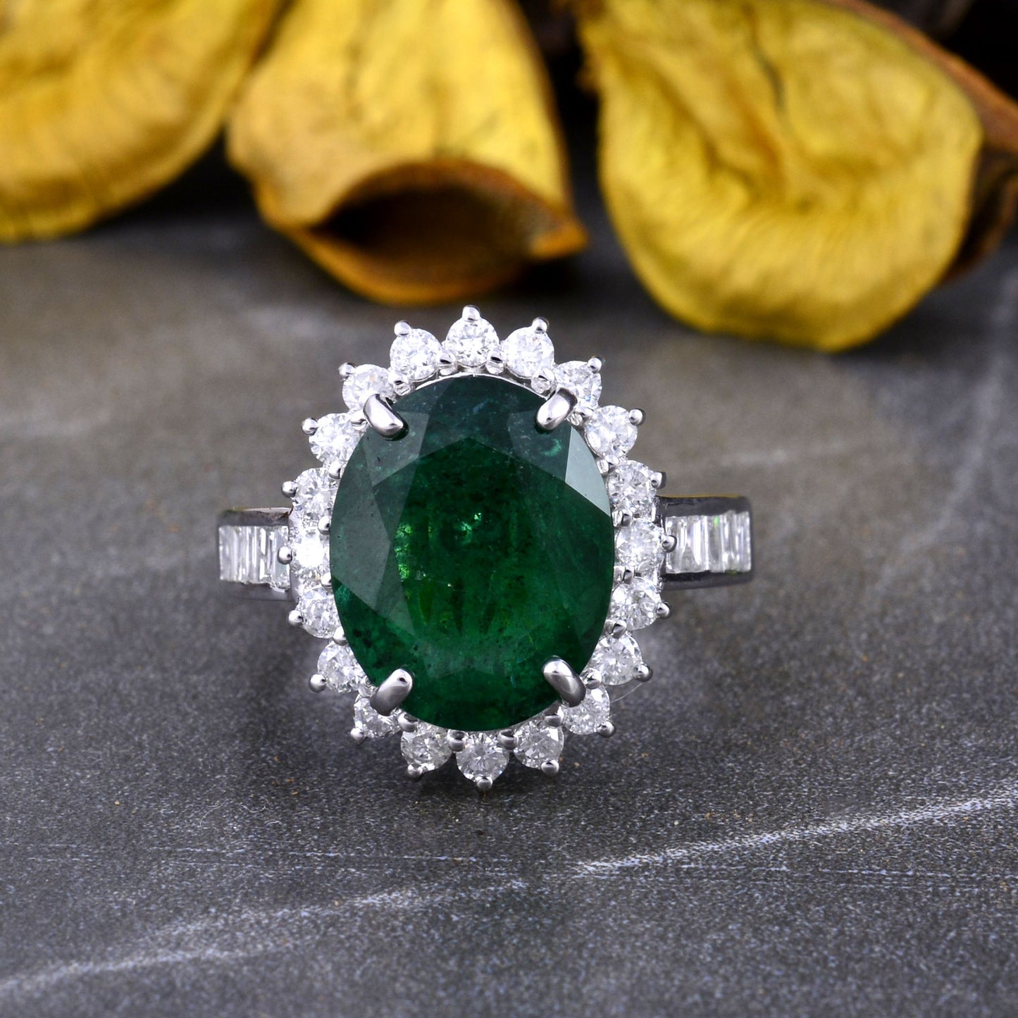 Solid 18Kt White Gold SI Clarity HI Color Baguette Diamond Natural Oval Emerald Gemstone Ring