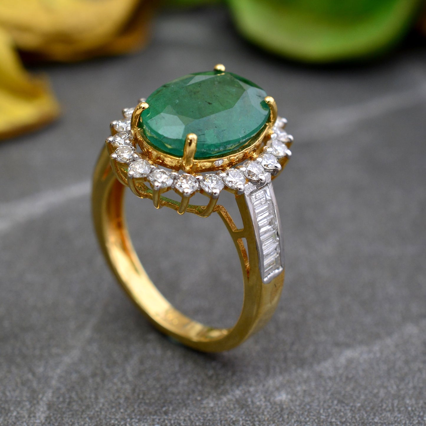 4.25 Ct. Emerald Gemstone Cocktail Ring Diamond 18k Yellow Gold Handmade Jewelry