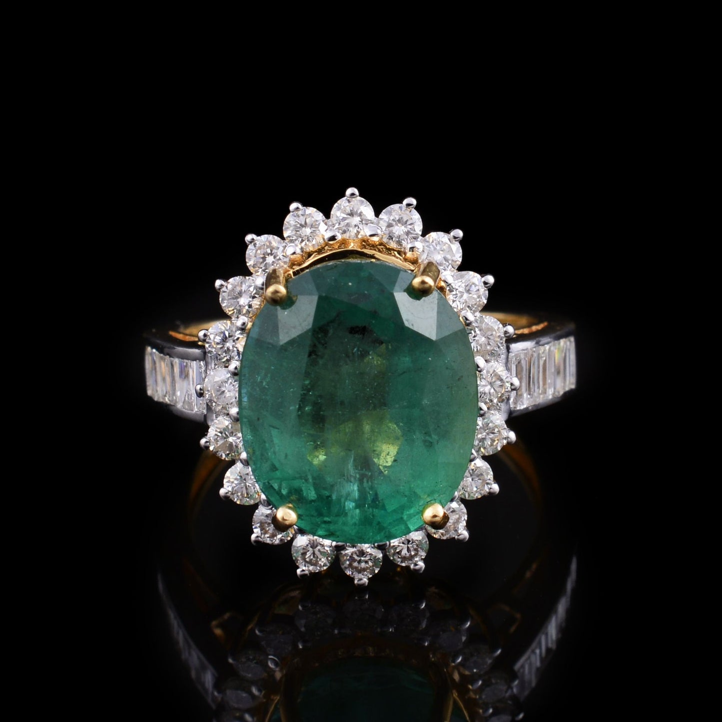 4.25 Ct. Emerald Gemstone Cocktail Ring Diamond 18k Yellow Gold Handmade Jewelry