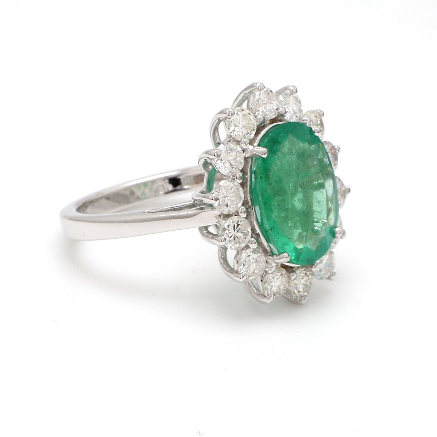 Emerald Gemstone Ring 18k White Gold SI/HI Pave Diamond Fine Jewelry