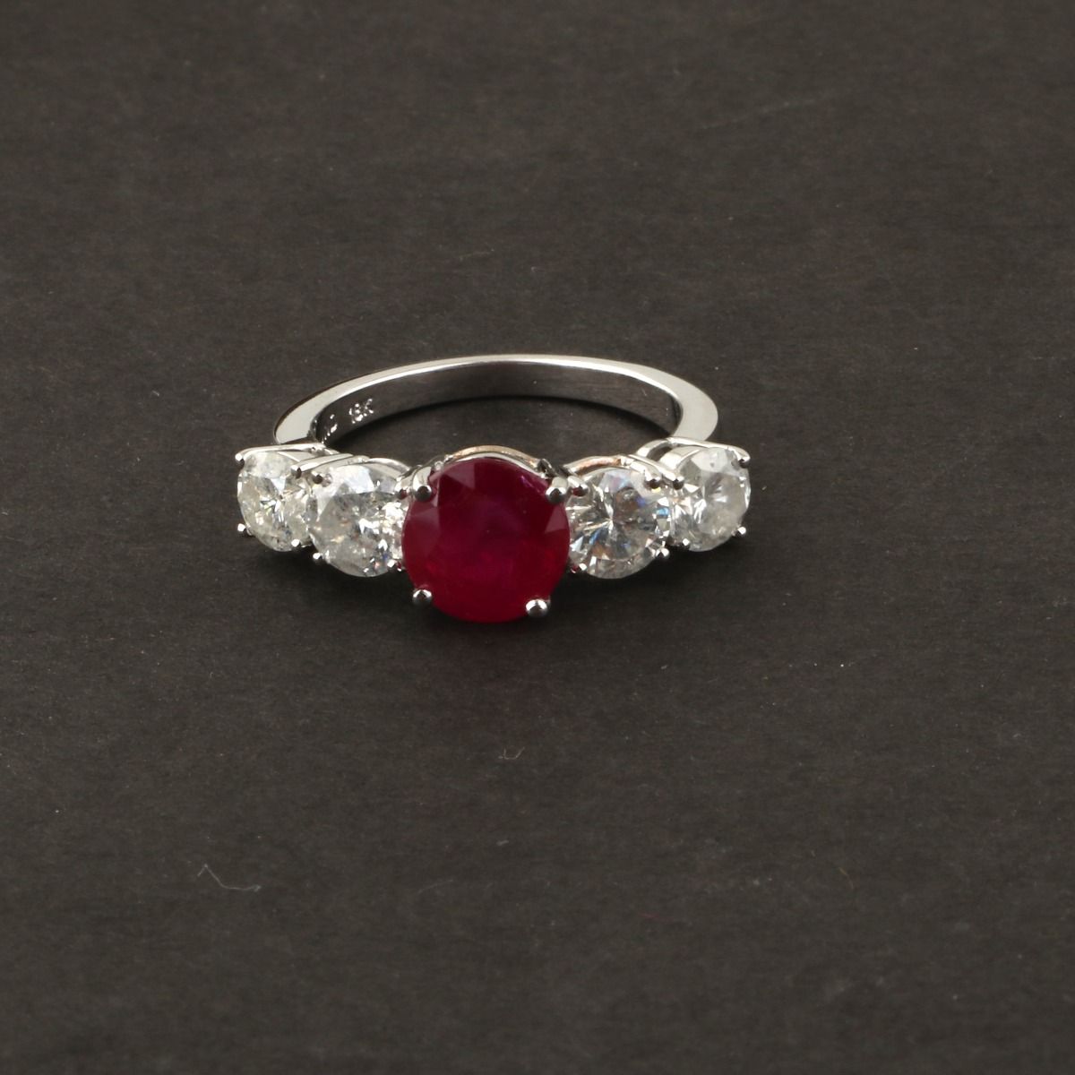 Round Shaped Ruby Solid 18Kt White Gold SI Clarity HI Color Diamond Promise Ring