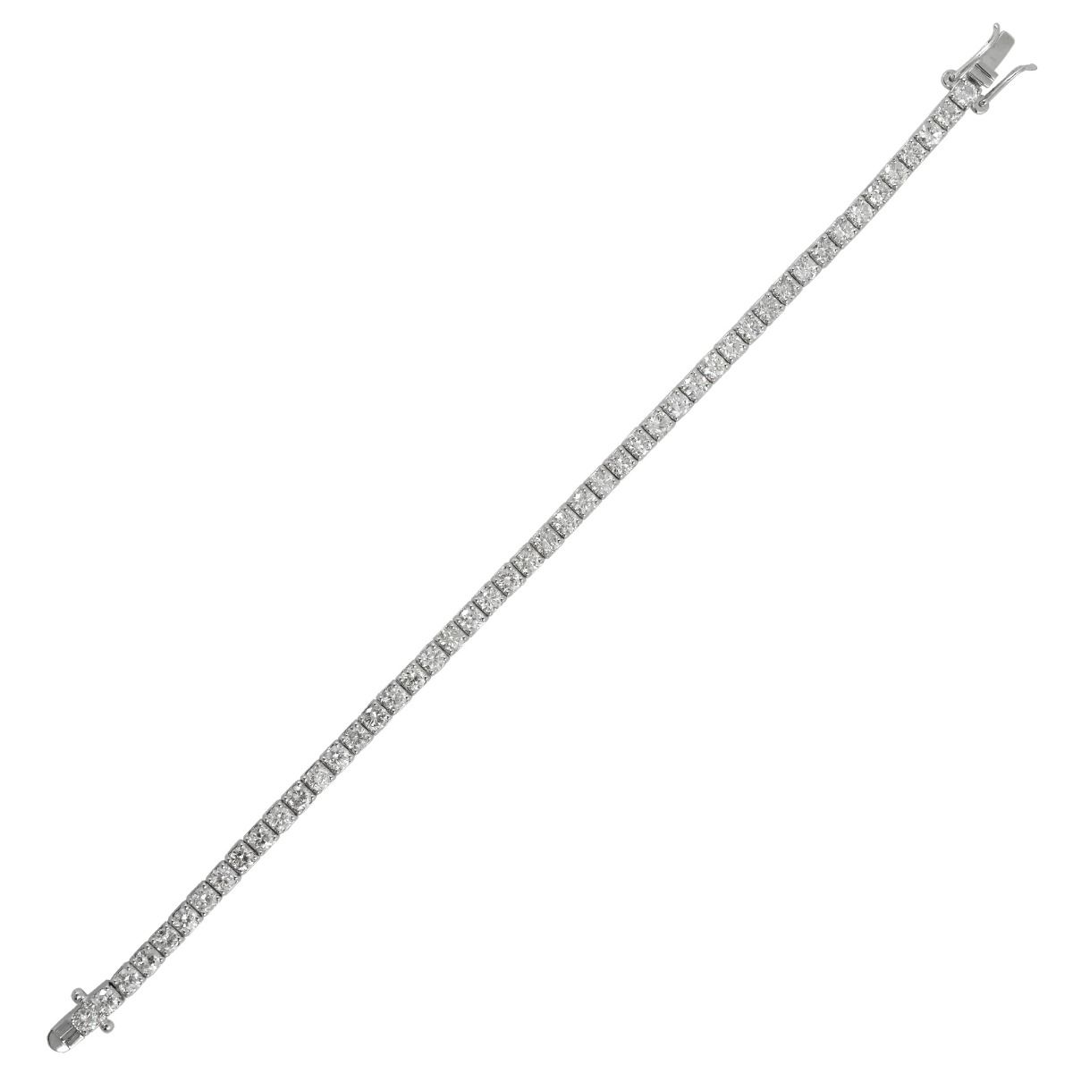 7.95 TCW Solid 18 Kt White Gold SI Clarity HI Color Round Shaped Diamond Dainty Bracelet