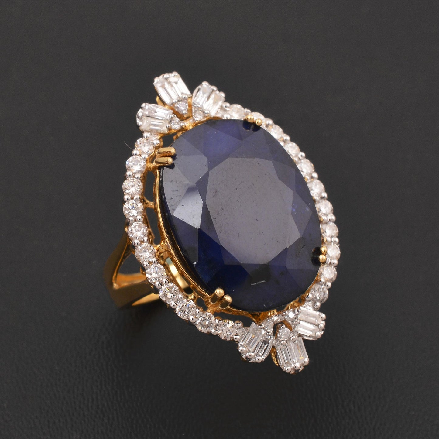 Solid 18Kt Gold Processed Blue Sapphire Baguette Diamond Cocktail Ring Jewelry