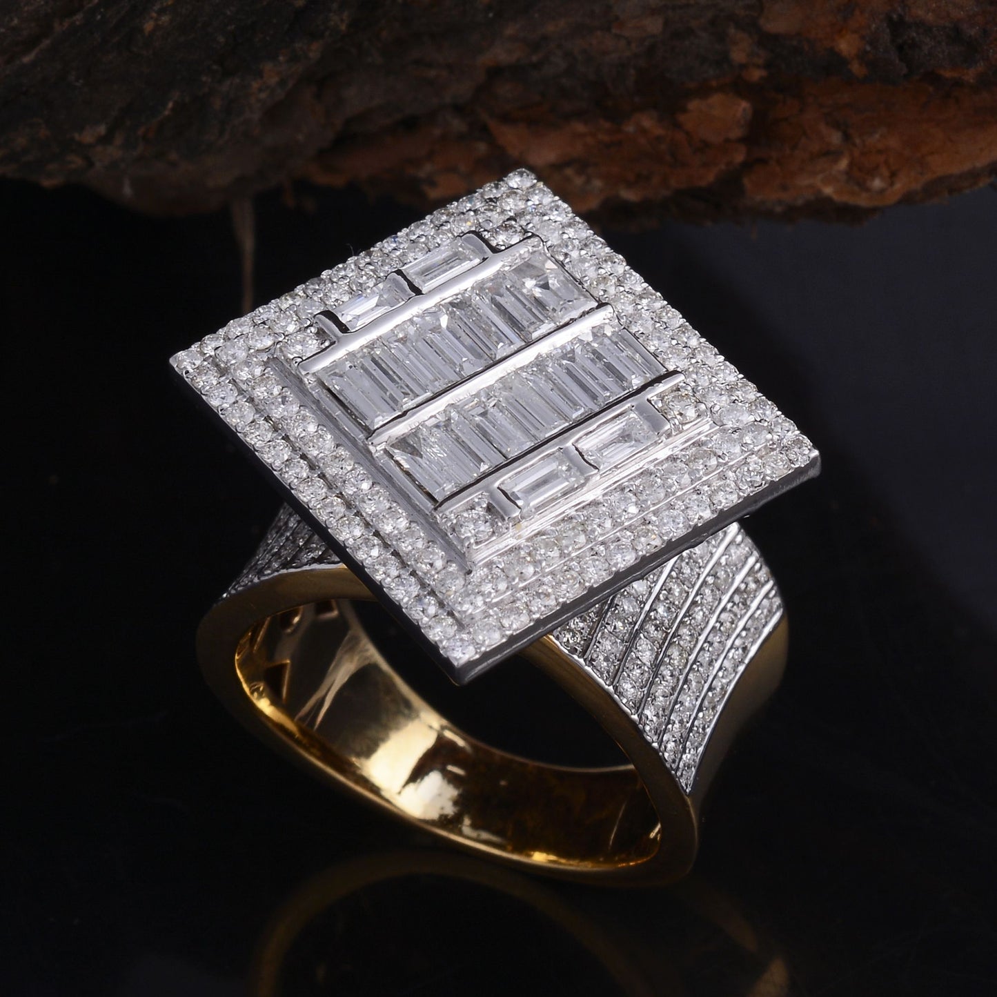 3 TCW Solid 18 Kt Yellow Gold SI Clarity HI Color Diamond Square Shape Band Ring