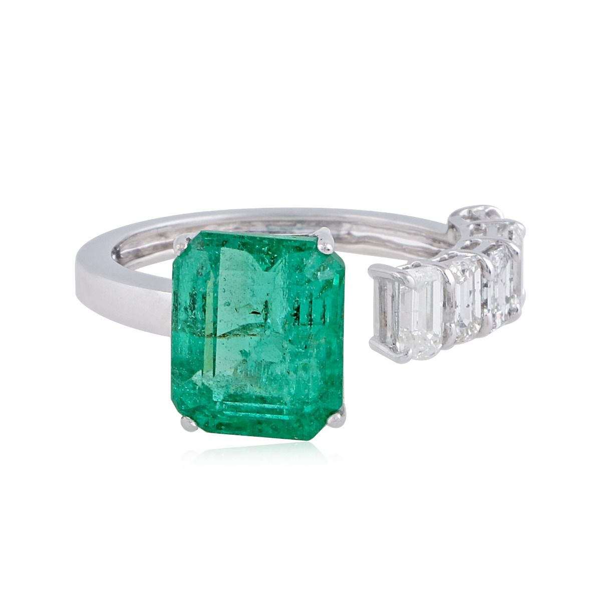 One Emerald Solid 18Kt White Gold SI Clarity HI Color Diamond Proposal Designer Ring