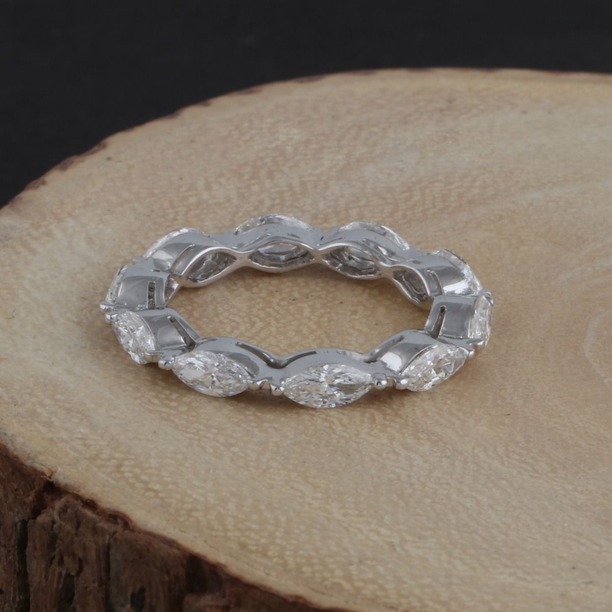 1.9 TCW Solid 18 Kt White Gold SI Clarity HI Color Diamond Promise Eternity Ring