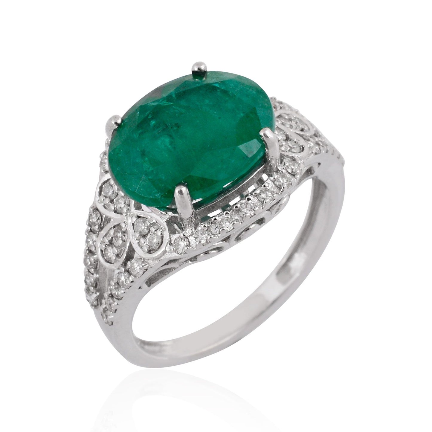 Solid 18 Kt White Gold Oval Emerald Gemstone SI/HI Pave Diamond Wedding Ring