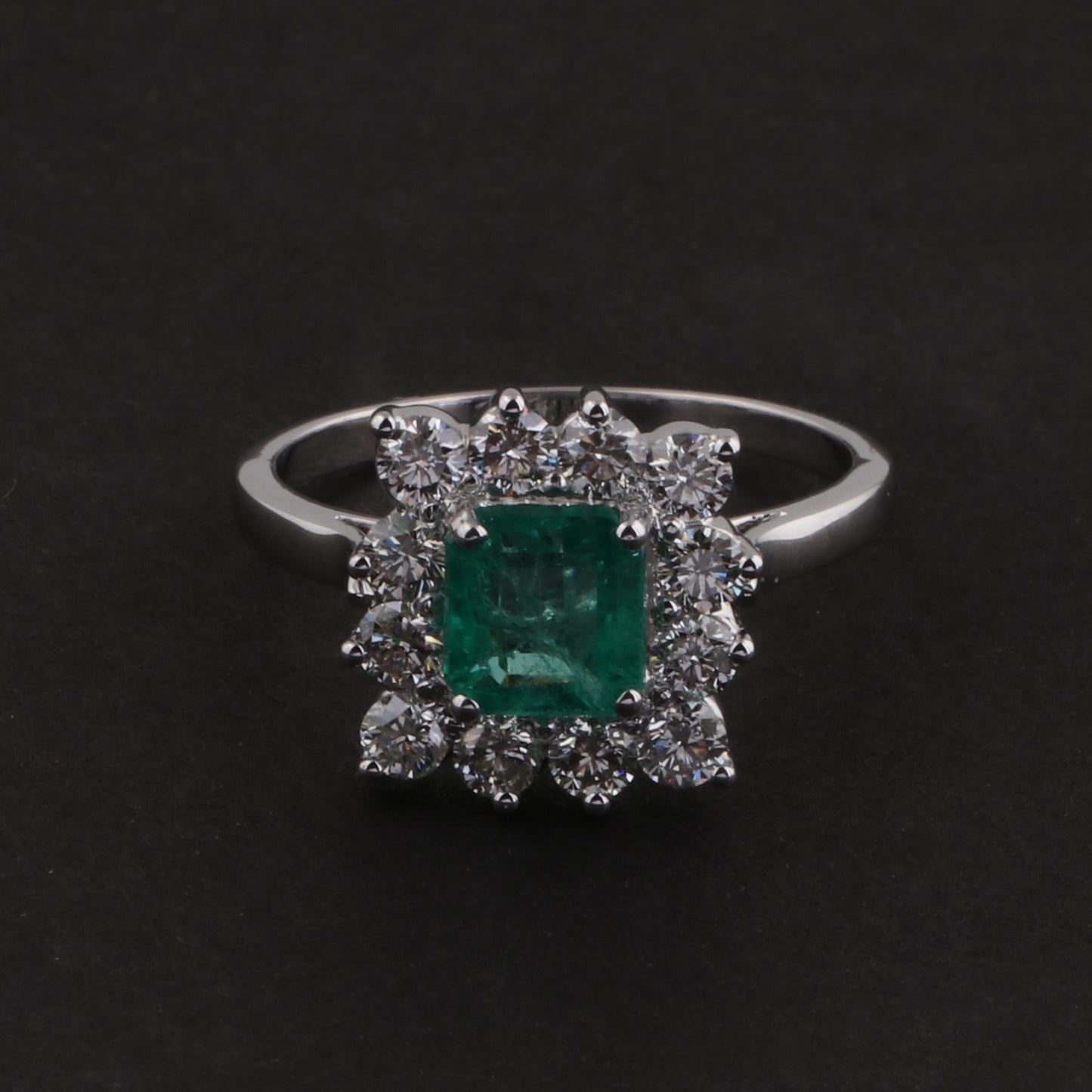 Genuine Emerald Solid 10Kt White Gold SI Clarity HI Color Diamond Proposal Ring