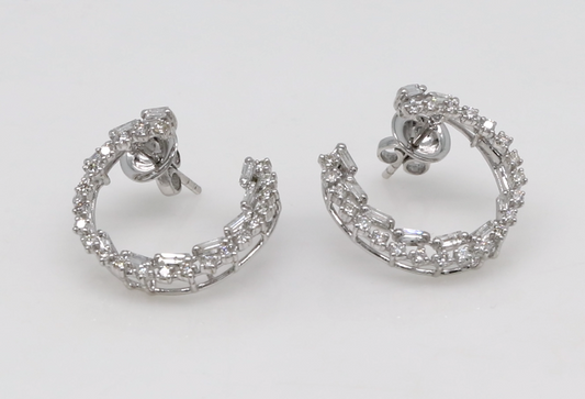 Solid 18 Kt White Gold SI Clarity HI Color Diamond Solid White Gold Designer Fine Earrings