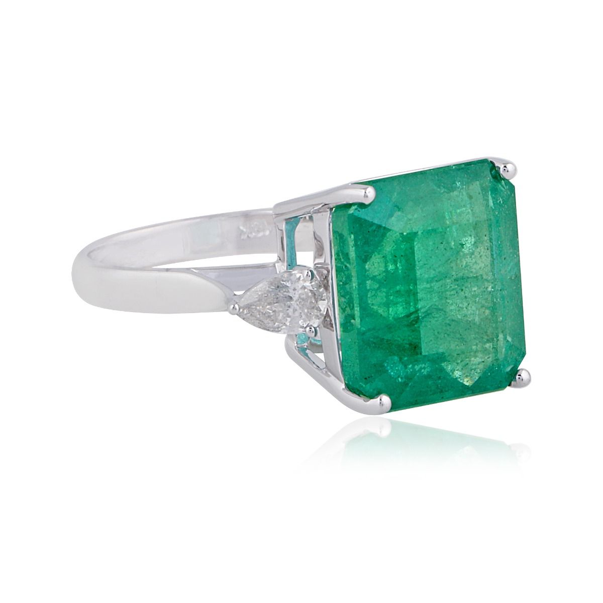 Emerald Gemstone Solid 18Kt White Gold SI Clarity HI Color Diamond Proposal Ring