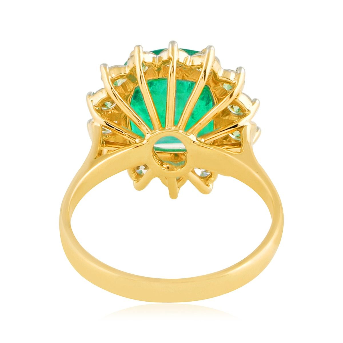 Solid 18 Kt Yellow Gold Natural Emerald SI Clarity HI Color Diamond Proposal Ring