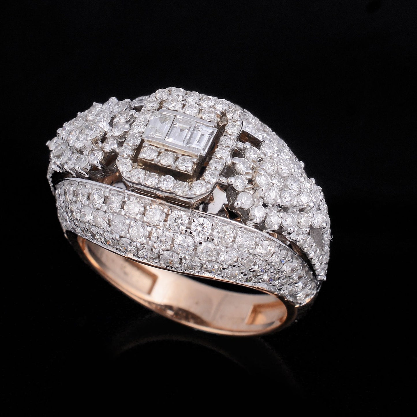 2.4 TCW Solid 18Kt Rose Gold SI Clarity HI Color Diamond Cluster Dome Ring