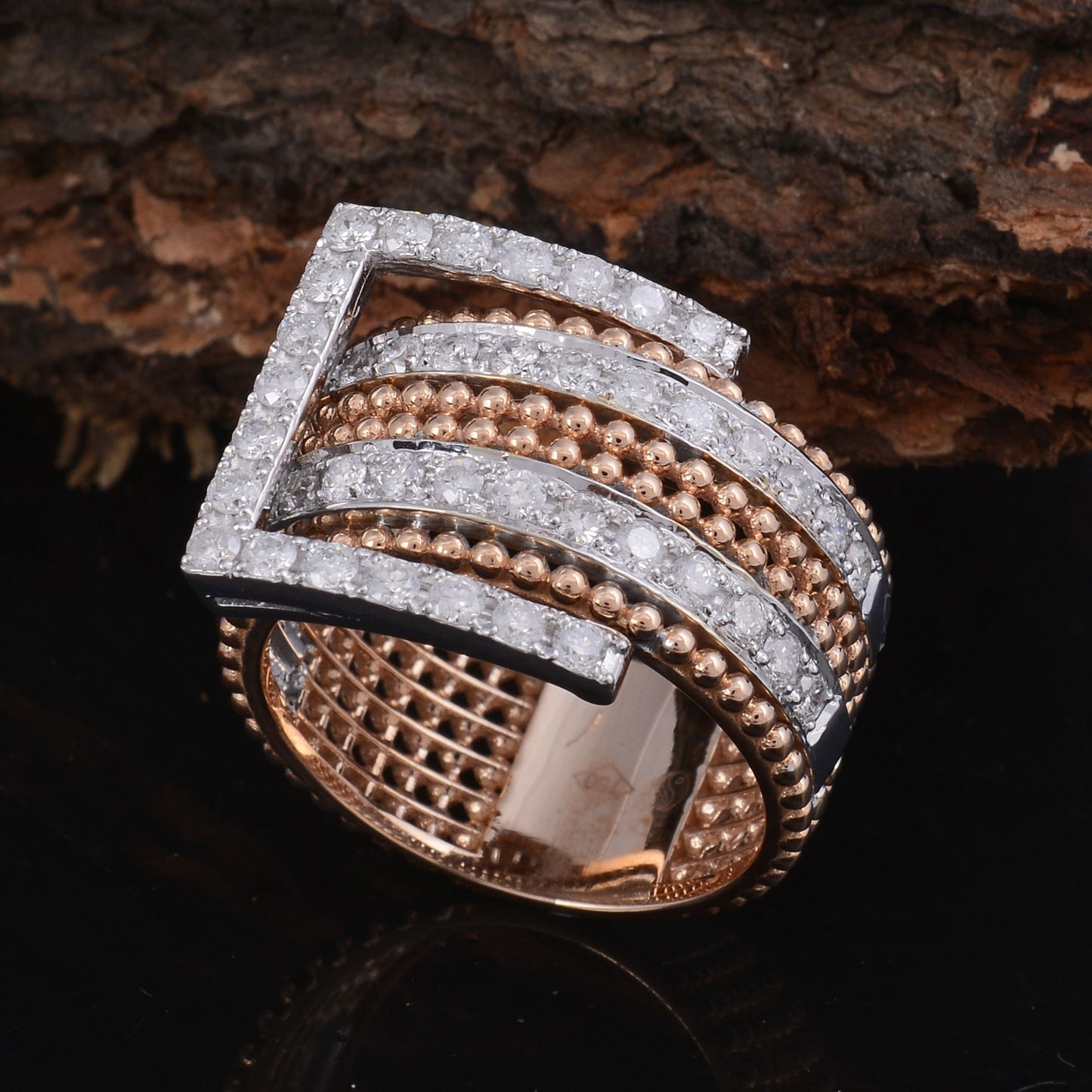 1.2 TCW Solid 18Kt Rose Gold SI Clarity HI Color Diamond Belt Buckle Ring