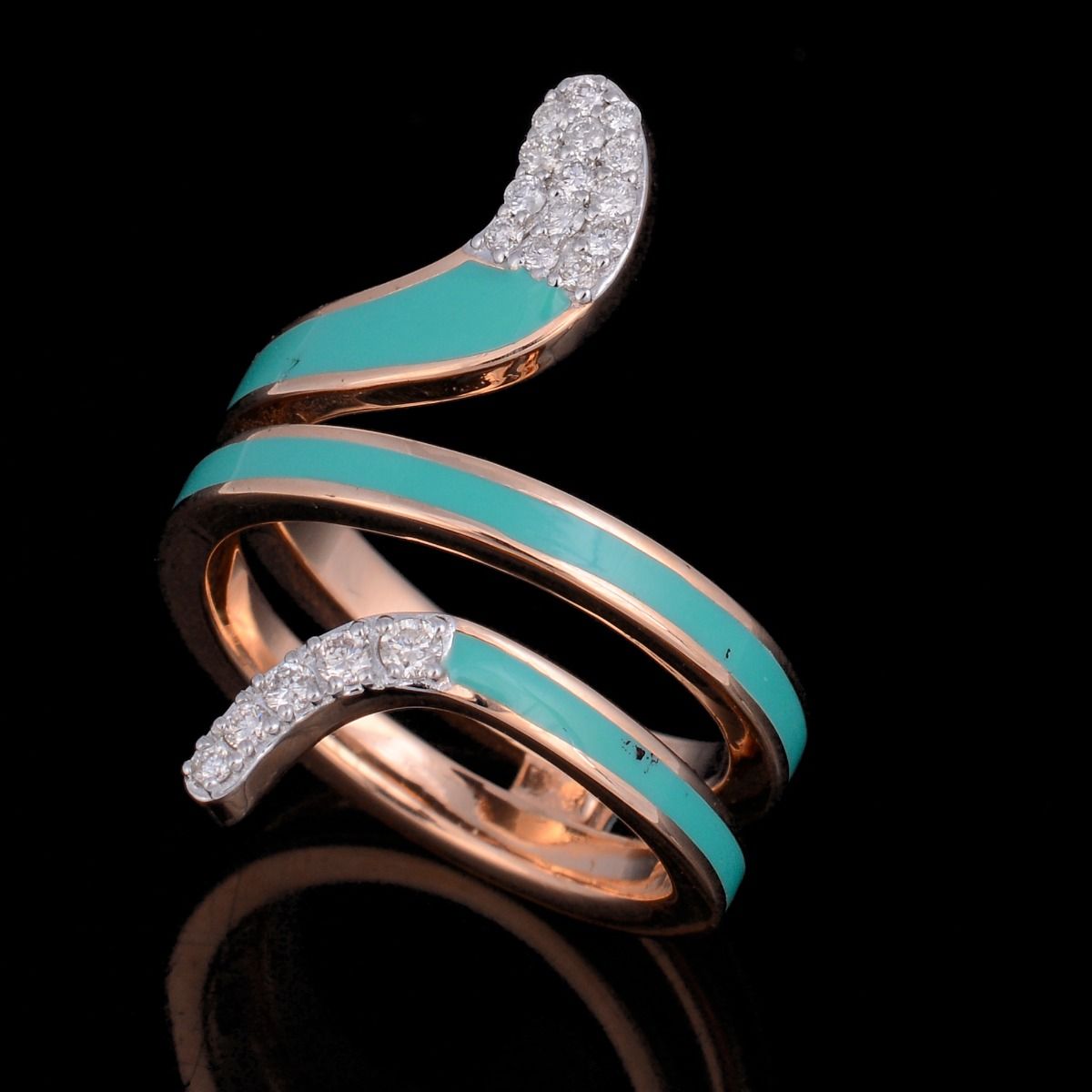 0.20 TCW SI Clarity HI Color Diamond Green Enamel 18 Kt Rose Gold Spiral Ring