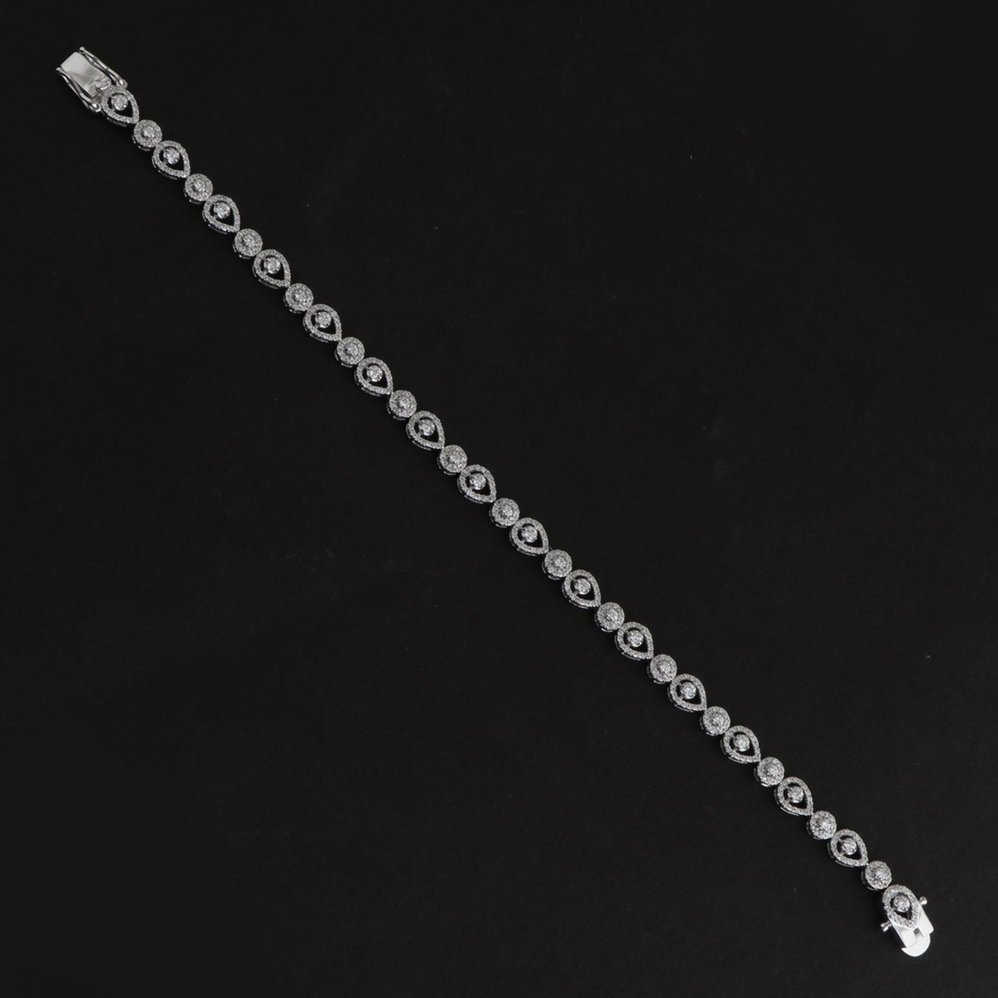 1.65 TCW Solid 10Kt White Gold SI Clarity HI Color Diamond Designer Bracelet/Bangle Jewelry