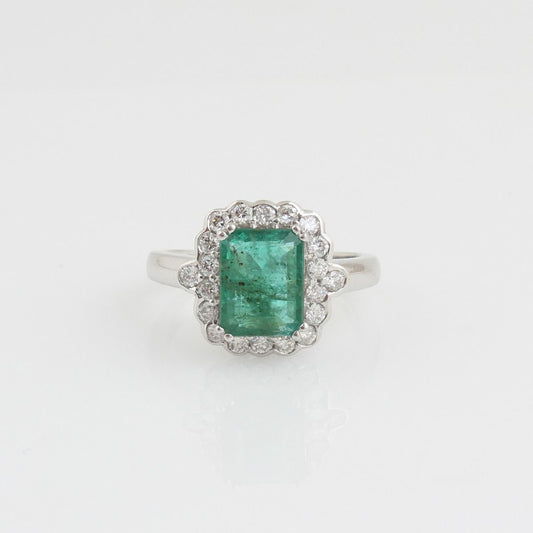 Emerald Solid 18 Kt White Gold SI Clarity HI Color Diamond Proposal Ring