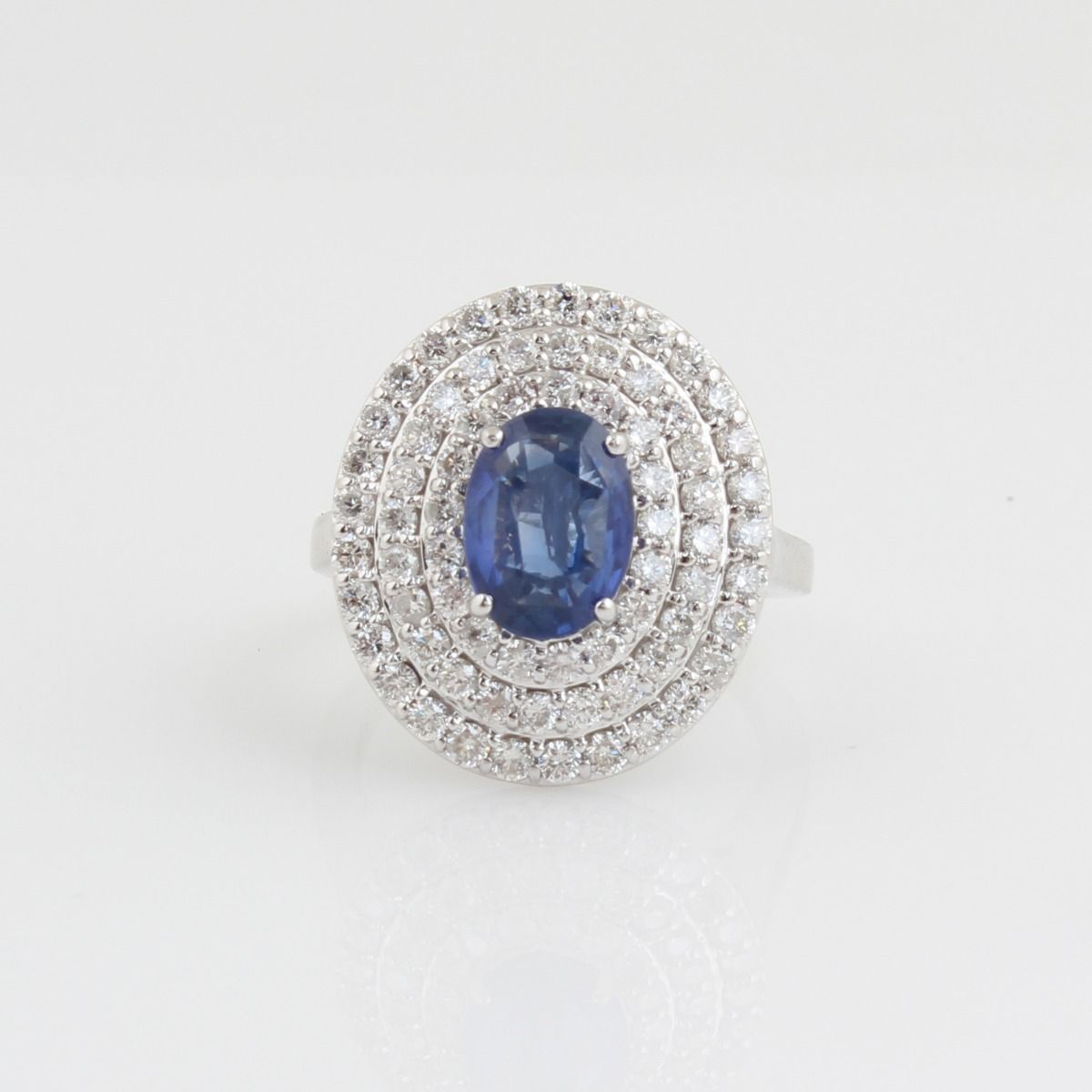 Tanzanite Solid 18 Kt White Gold SI Clarity HI Color Diamond Promise Dome Ring