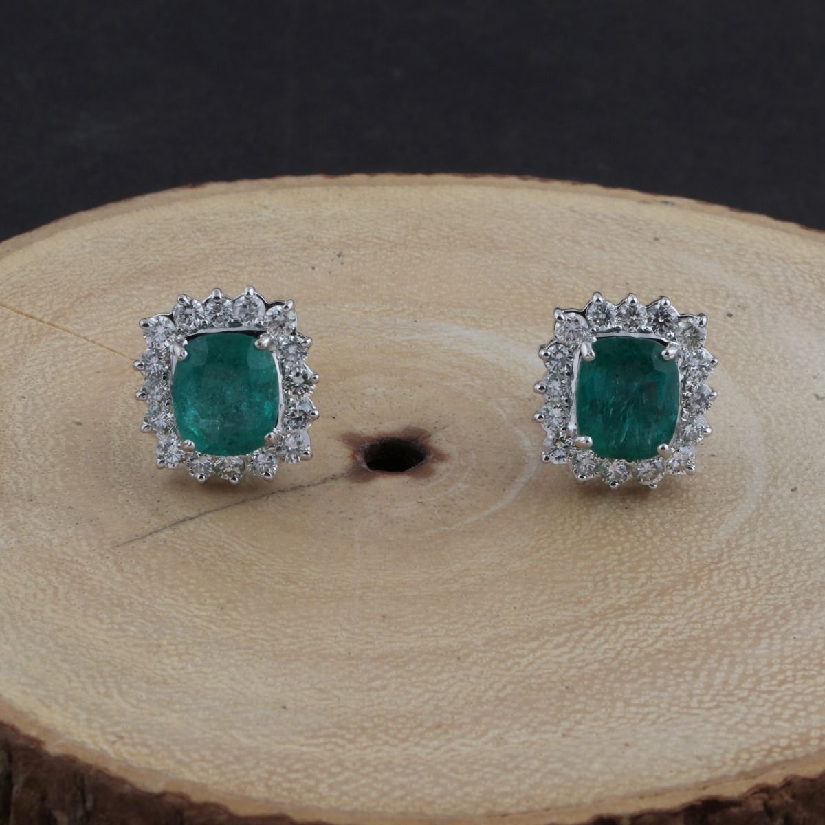 Solid 18 Kt White Gold SI Clarity HI Color Diamond Emerald Handmade Stud Earrings