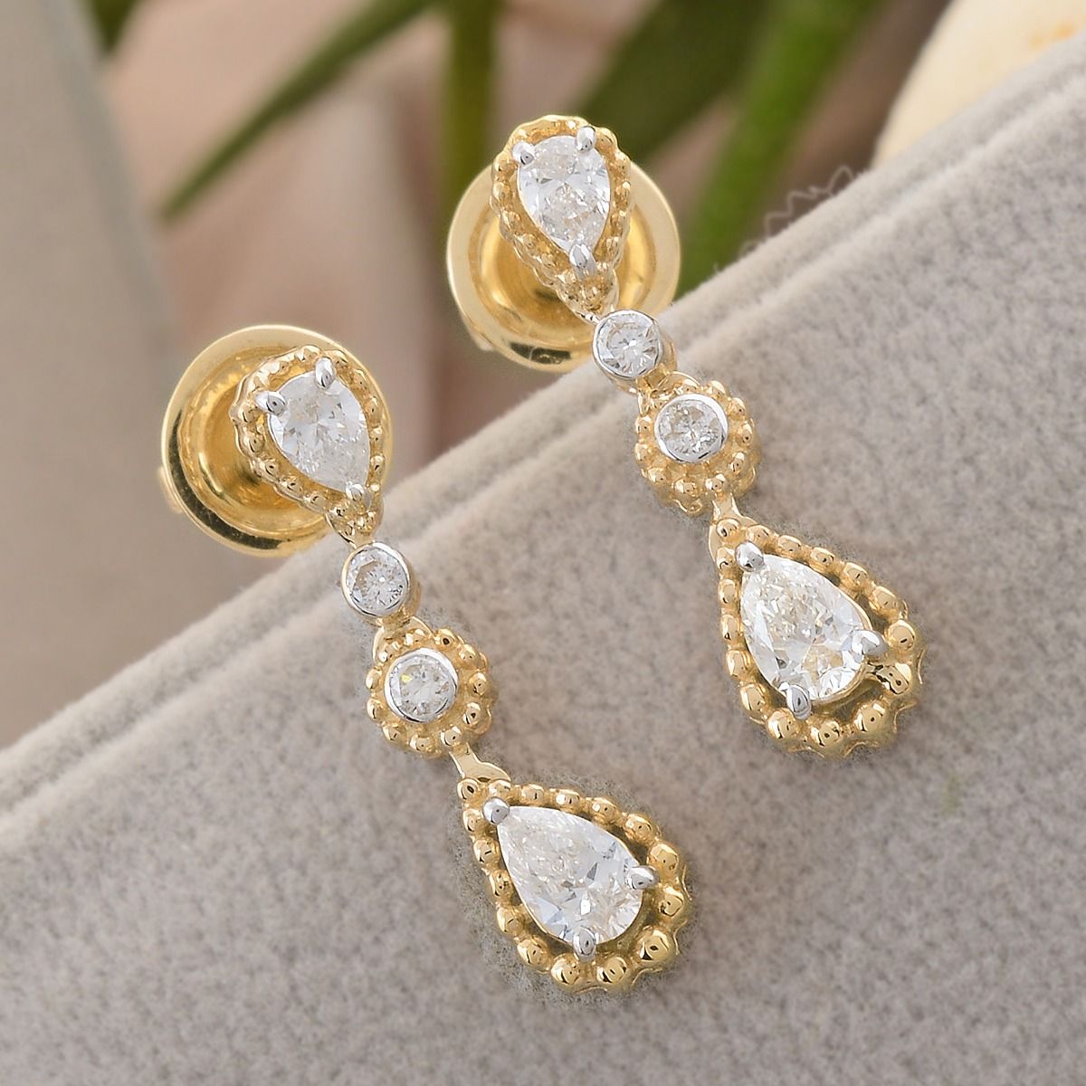 18k Yellow Gold 0.74 Carats SI Clarity Hi Color Diamond Small Dangle Earrings Jewelry For Women