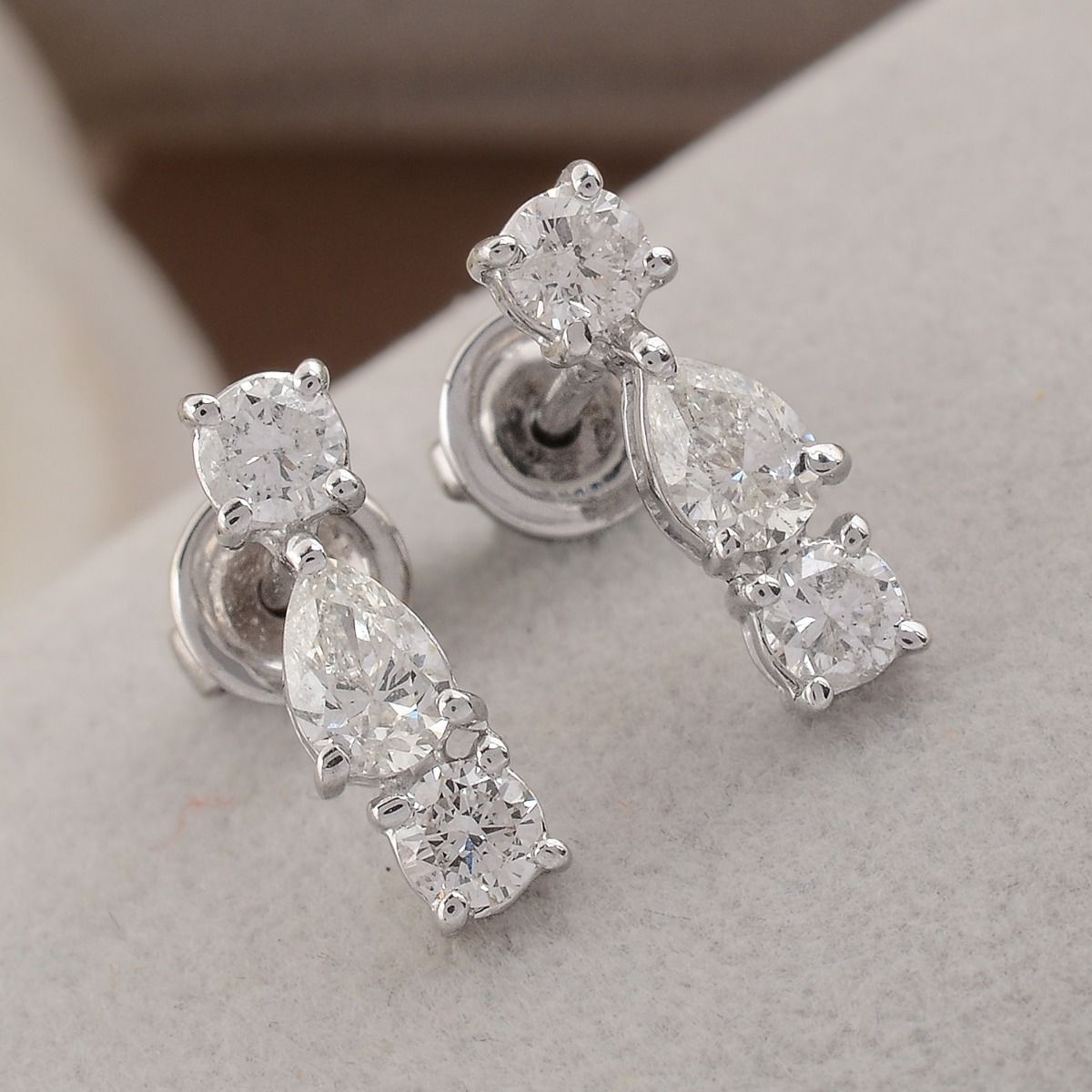 18k White Gold 0.90 SI Clarity HI Color Diamond Stud Earring Jewelry For Women , Pair Of Studs , Gift For Her