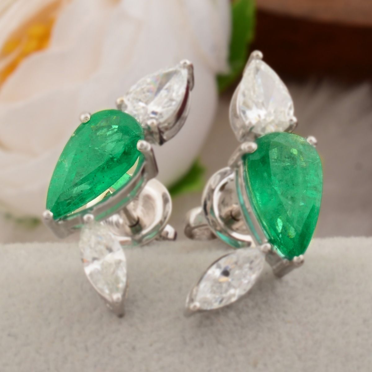 18k White Gold 4.28 TCW SI Clarity HI Color Diamond Zambian Emerald Gemstone Stud Earrings Jewelry For Women