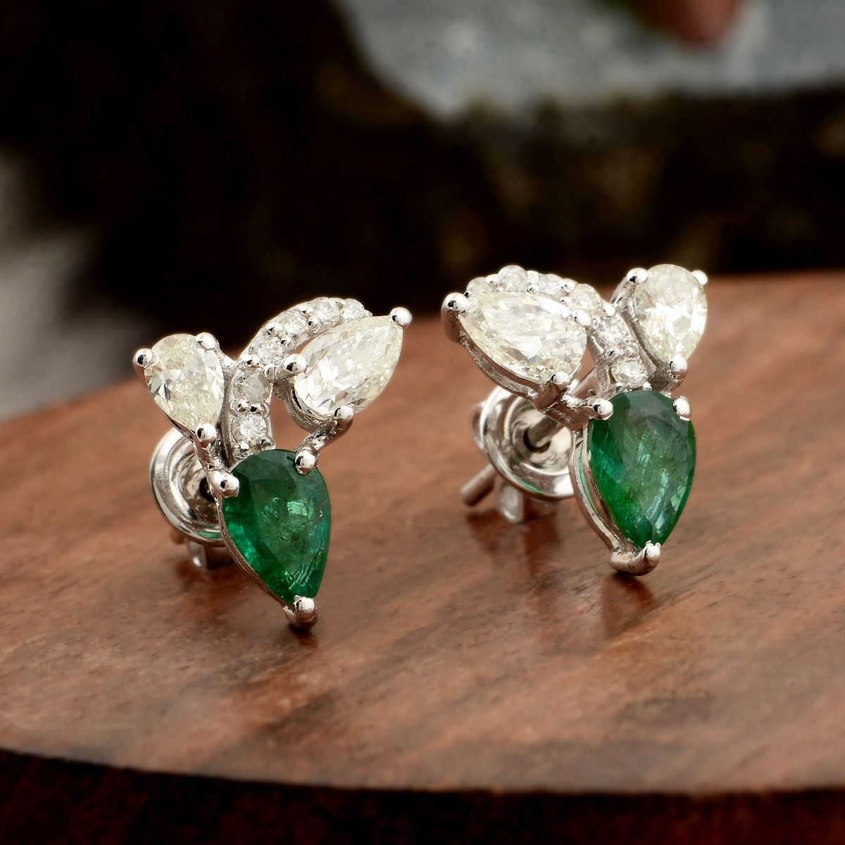 18k White Gold 1.62 TCW SI Clarity HI Color Zambian Emerald Gemstone Diamond Stud Earrings For Women & Girls