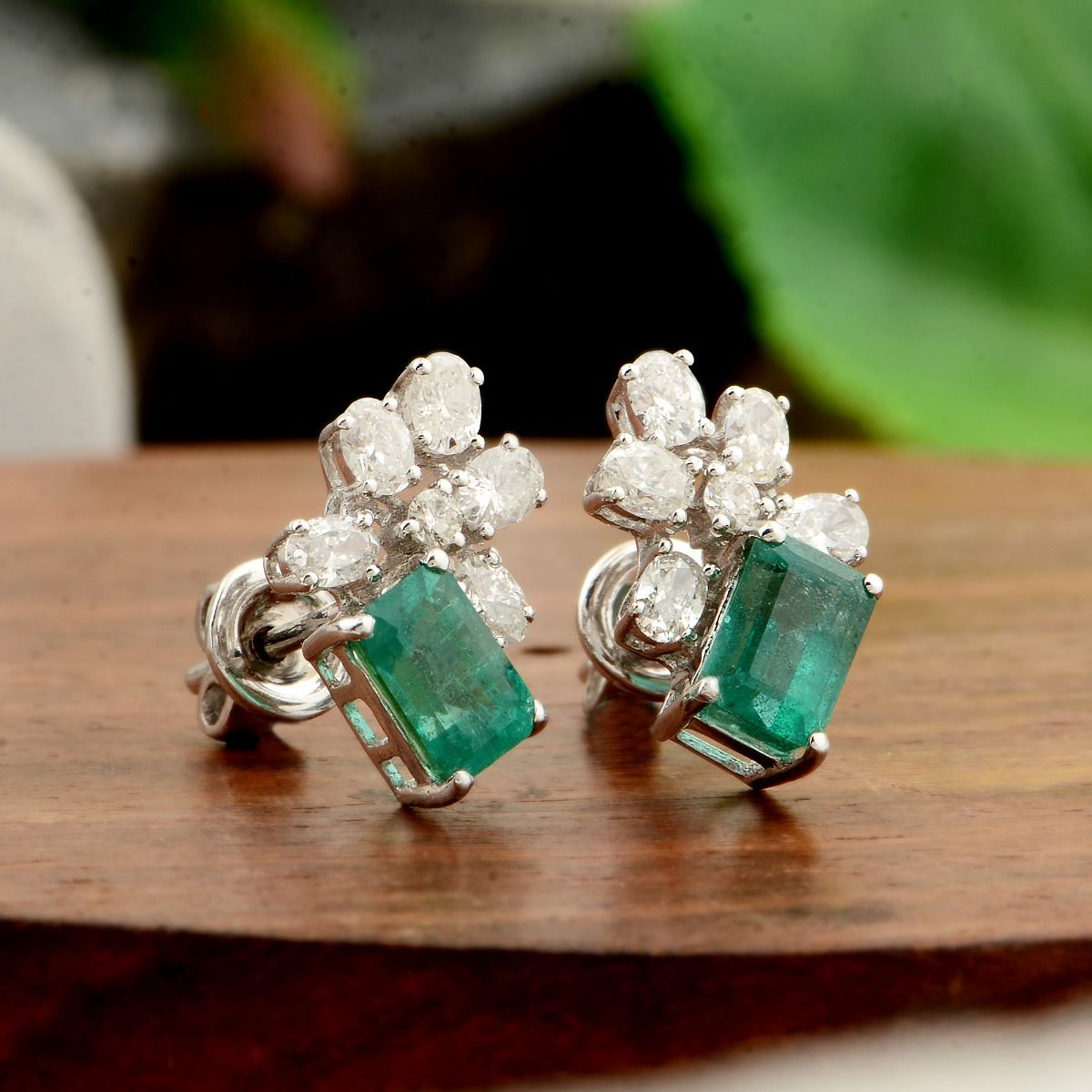 18k White Gold 2.24 TCW SI Clarity HI Color Diamond Zambian Emerald Gemstone Stud Earrings Jewelry For Women