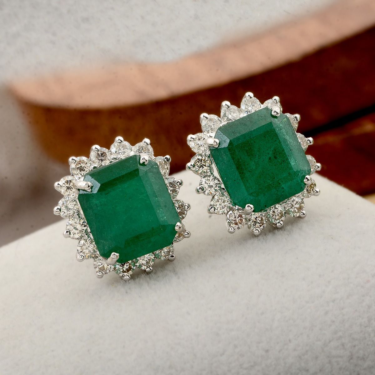 18k White Gold 10.78 TCW SI Clarity HI Color Diamond Zambian Emerald Gemstone Stud Earring Jewelry For Women