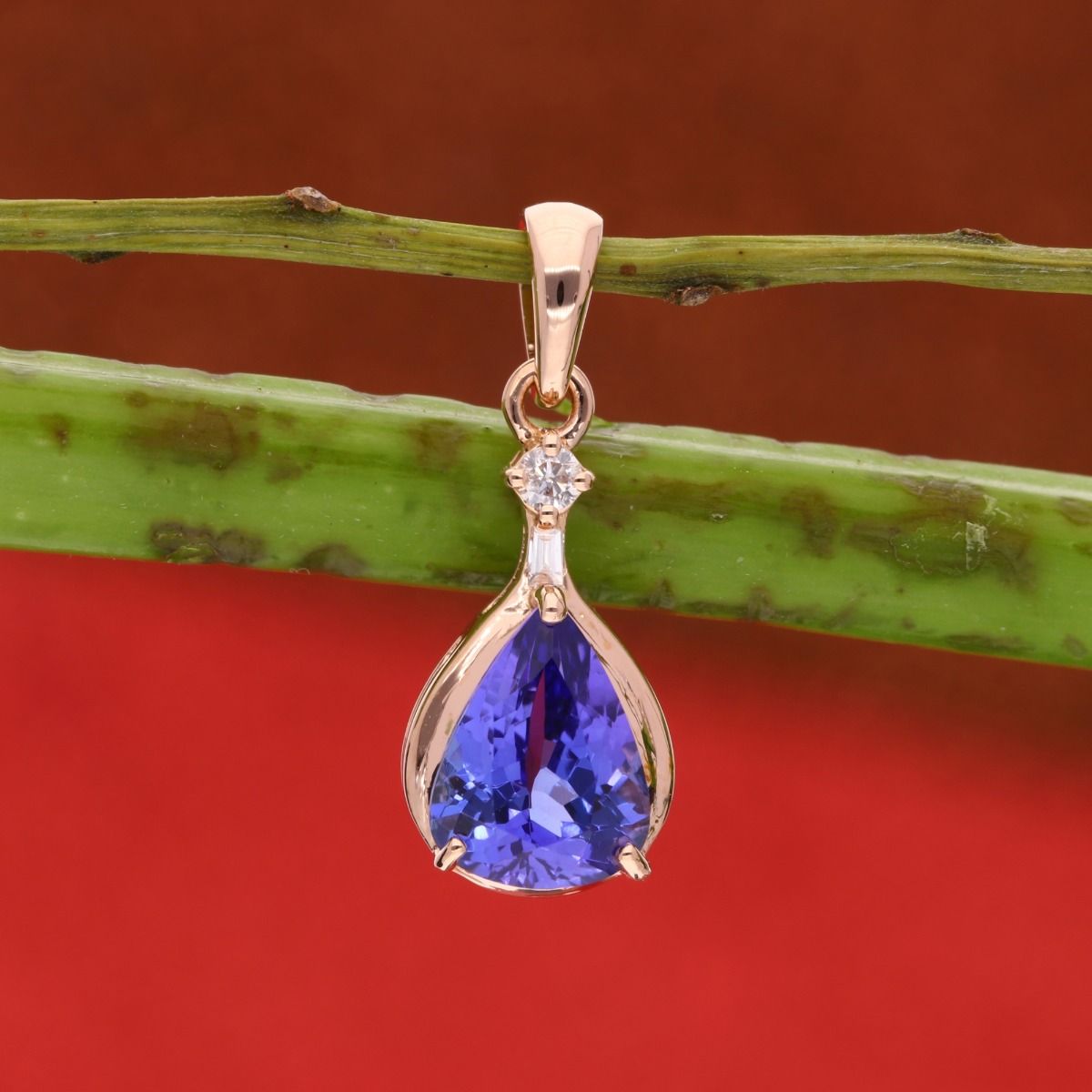 18k Rose Gold Handmade Pendant Natural 0.06 Carat HI/SI Diamond & Tanzanite Gemstone Jewelry Gift For Her