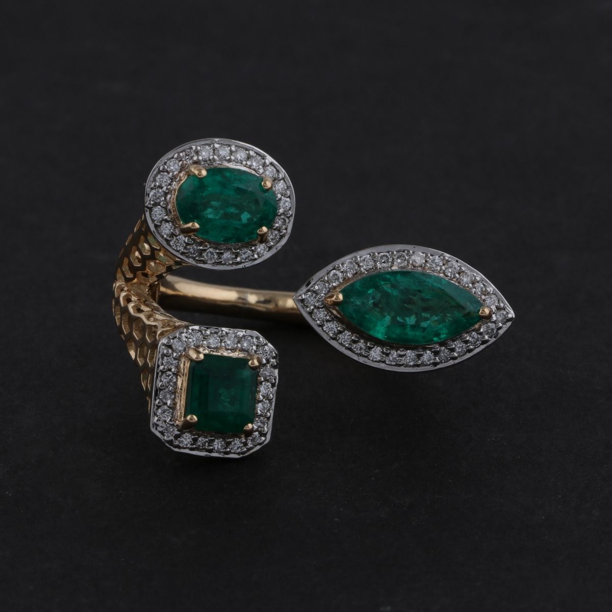 Emerald Gemstone Natural Diamond Solid 18k Yellow Gold Jewelry Cuff Ring