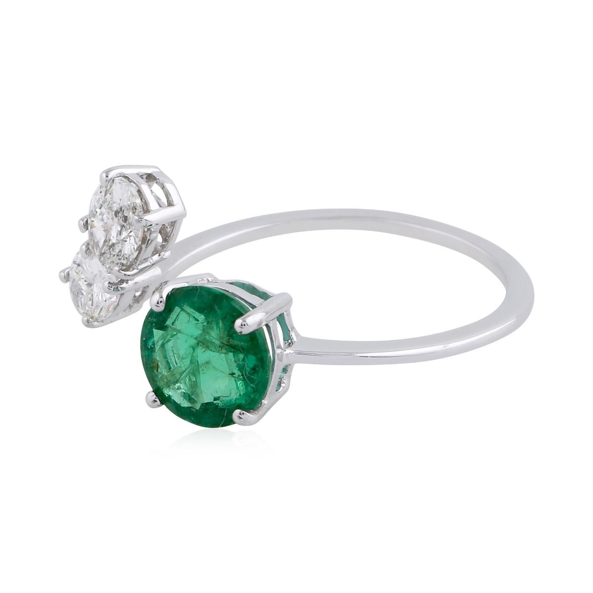 Round Emerald Solid 18 Kt White Gold SI Clarity HI Color Diamond Promise Ring