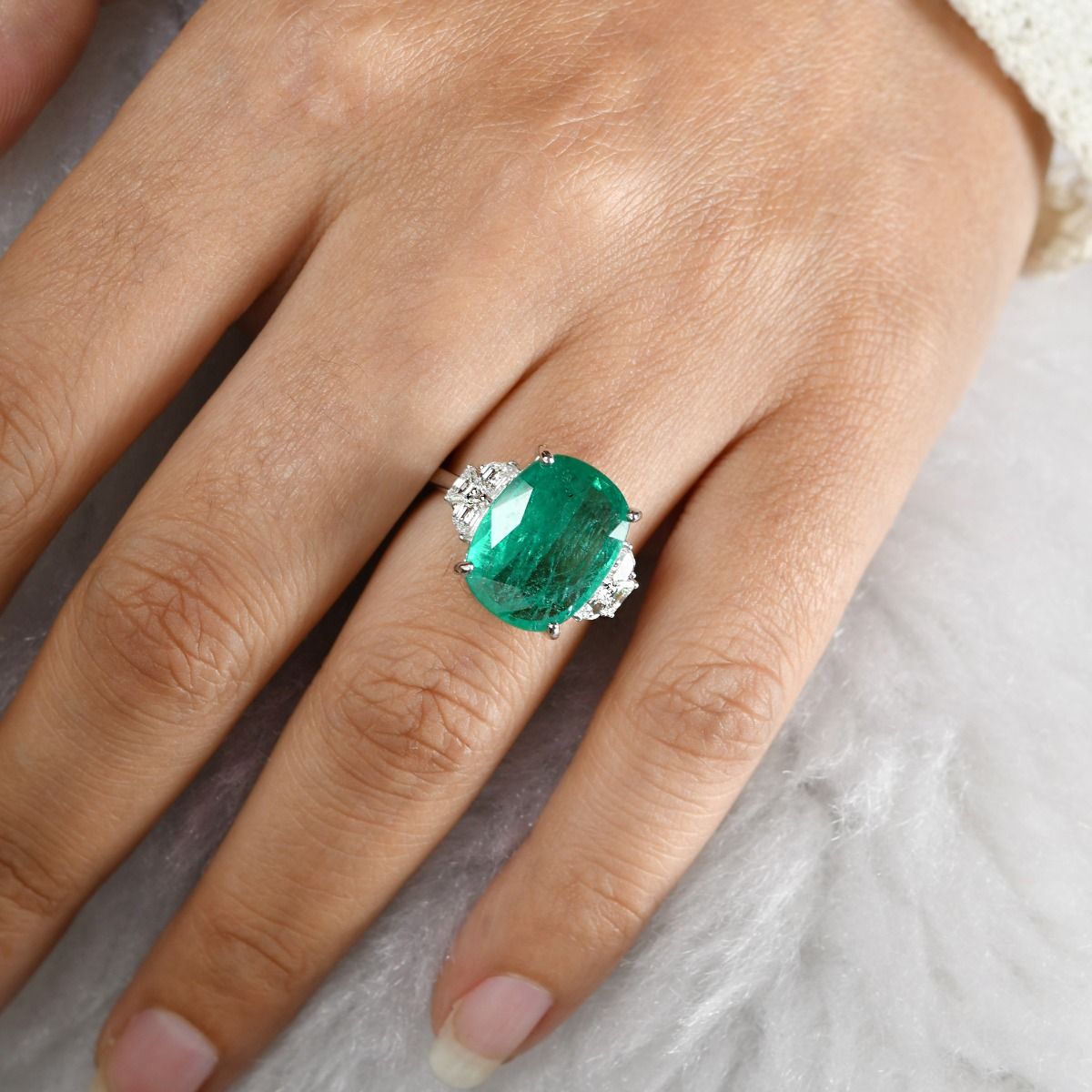 Solid 18k White Gold Zambian Emerald Ring Natural 0.45 Carat HI/SI Diamond Handmade Party Wear Jewelry