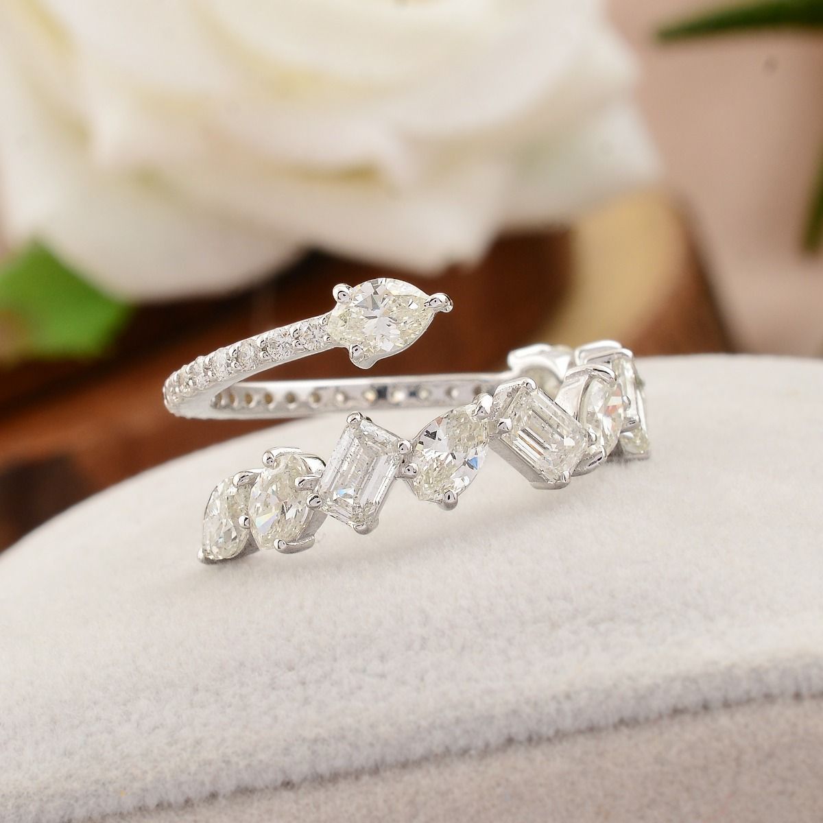 18k White Gold 2.05 TCW SI Clarity HI Color Diamond Cuff Ring Jewelry For Women