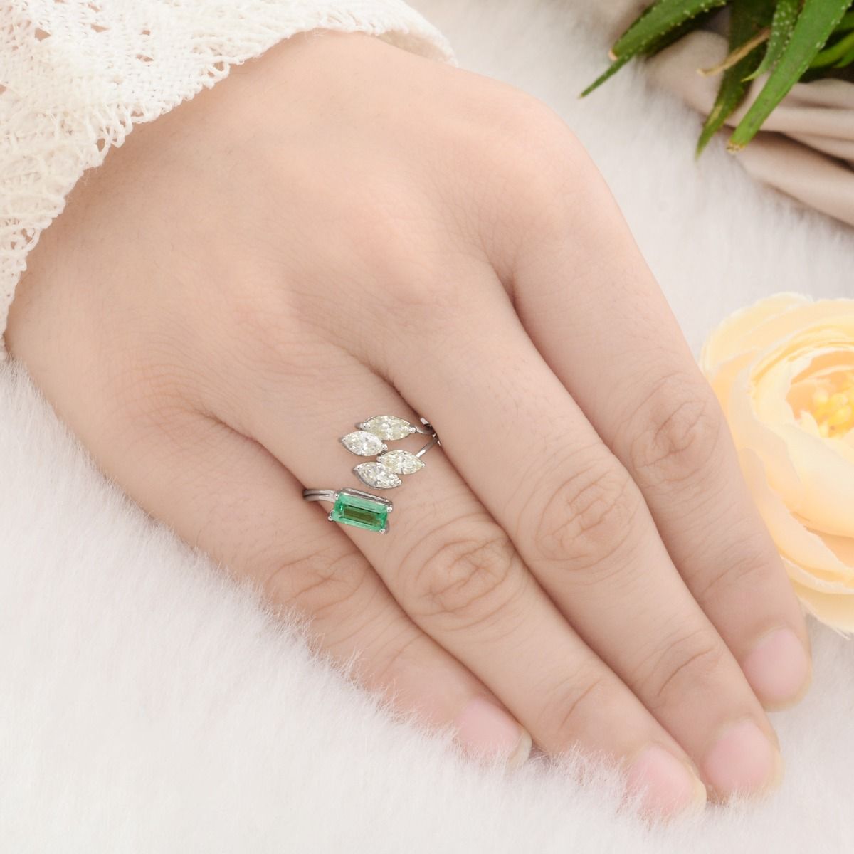 1.35 TCW 18k White Gold SI Clarity HI Color Diamond Zambian Emerald Gemstone Statement Ring Handmade Jewelry