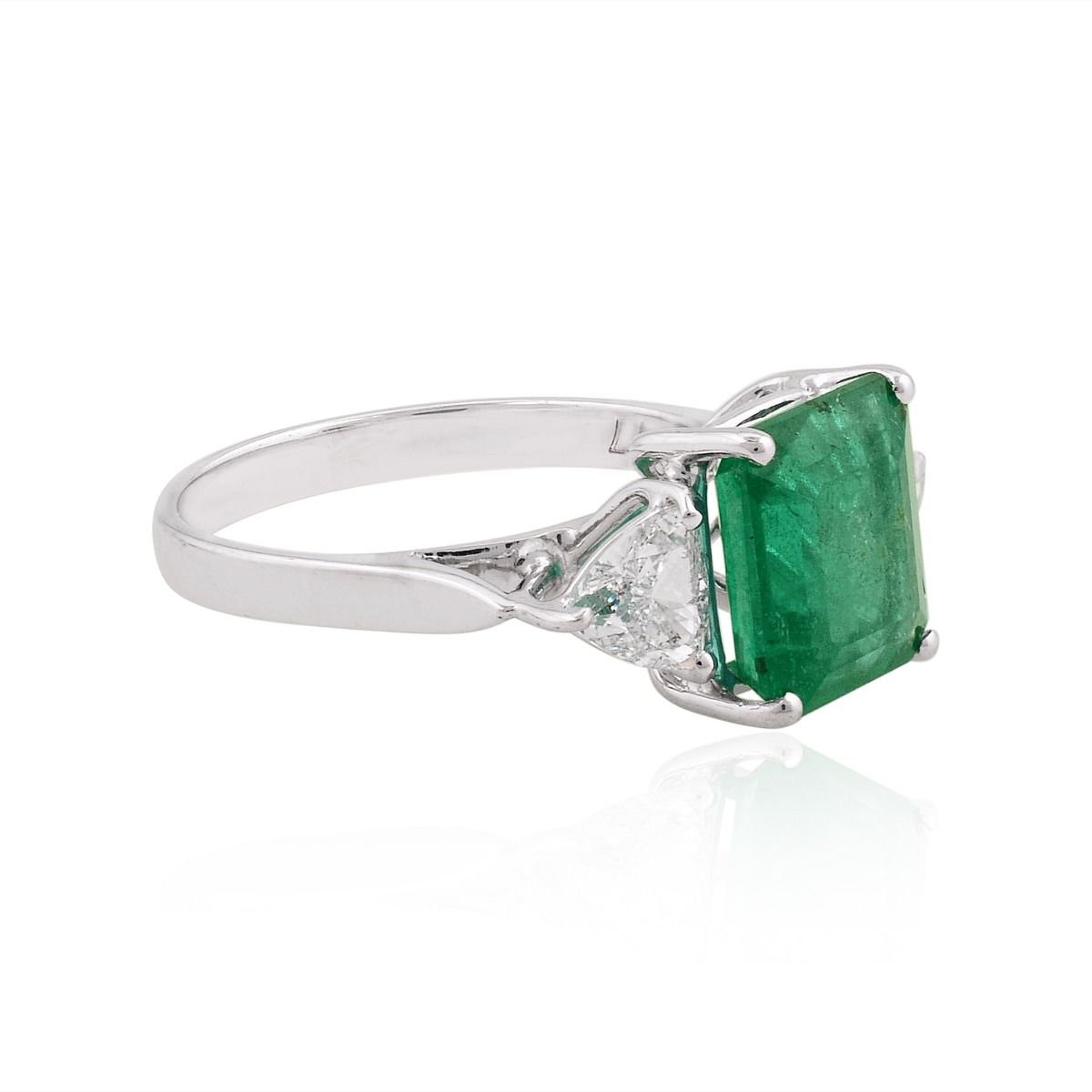 4.24 TCW 18k White Gold SI Clarity HI Color Diamond Zambian Emerald Gemstone Solitaire Ring Handmade Jewelry