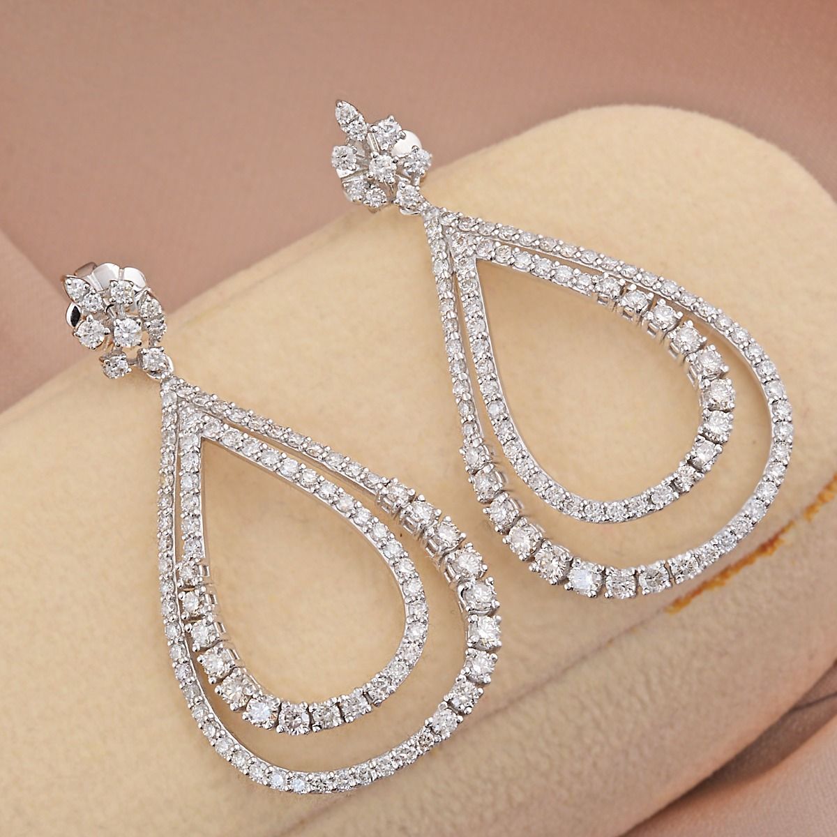 3.1 TCW Solid 14 Kt White Gold SI Clarity HI Color Round Diamond Handmade Drop Earrings